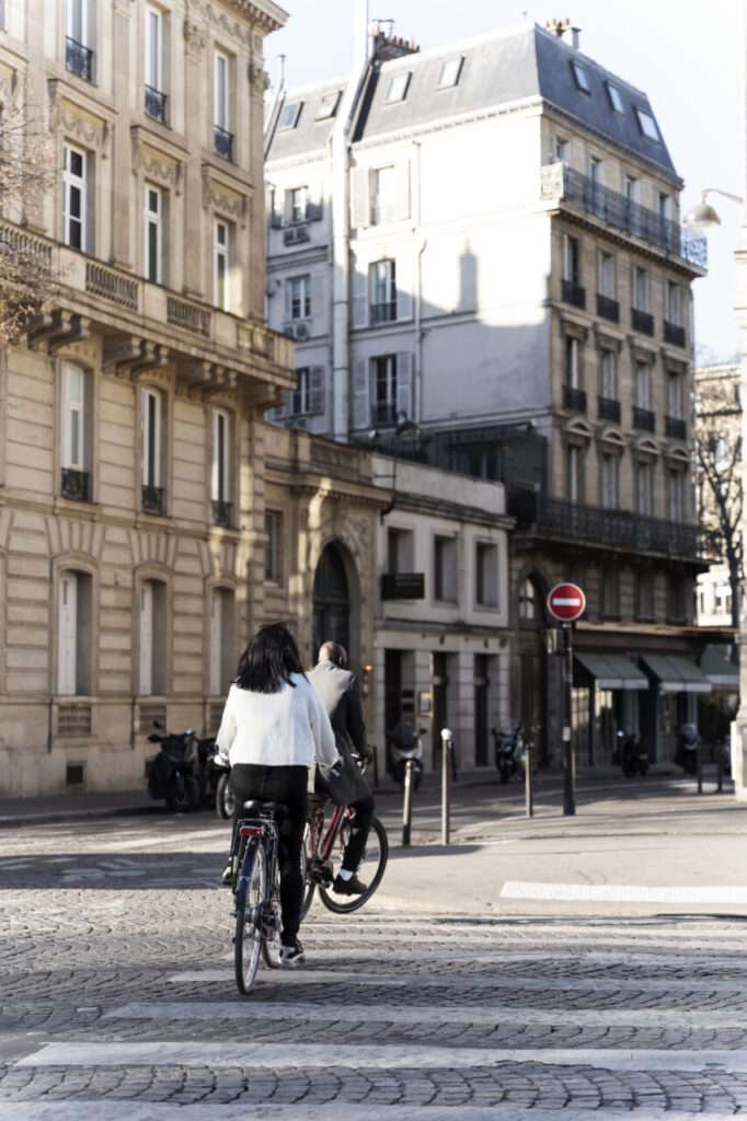 Étudiants en vélo à Épinal